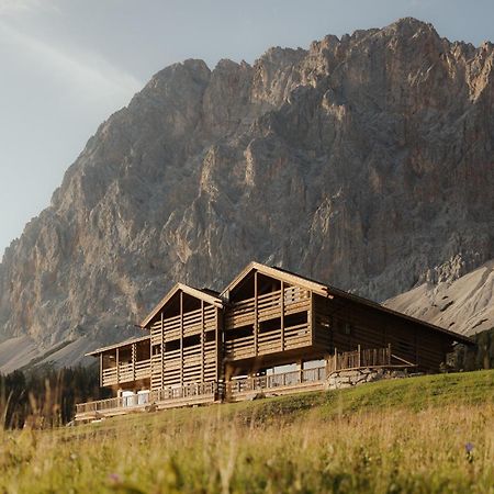Eriro Hotel Ehrwald Exterior photo
